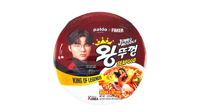 PALDO Faker × 王土功 ジャンボヌードル - 韓国インスタントラーメン