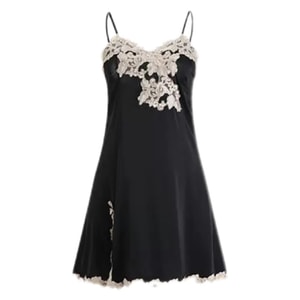 美國Bella's Fantasy 法式蕾絲綢緞性感情趣內衣吊帶連身裙睡裙 帶內褲2件套 黑色中長款 M碼