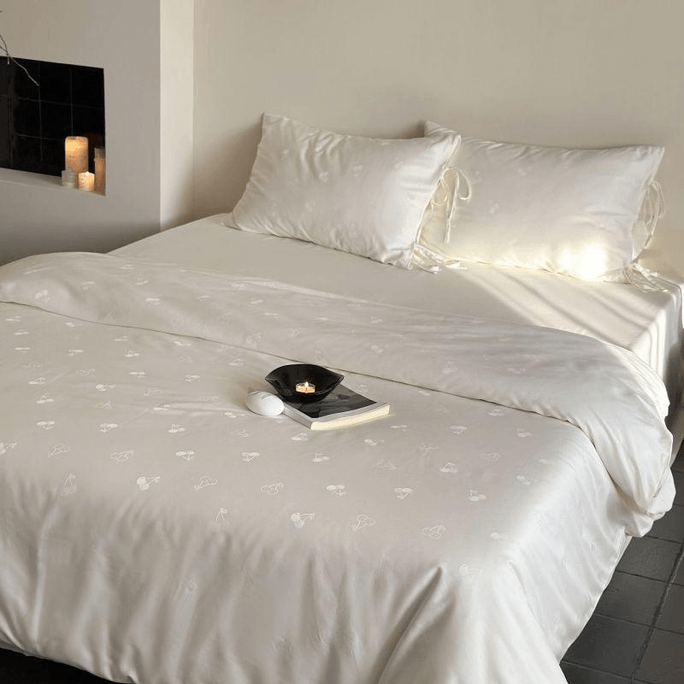 [중국 직송] 자장가 크림 체리 100수 롱스테이플 코튼 4피스 침구 세트 (시트 1개 + 이불 커버 1개 + 베개 커버 2개) 퀸 사이즈 크림 체리