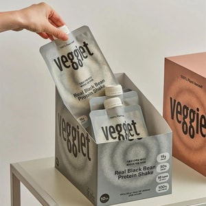 韓國VEGGIET 植物蛋白奶昔 蛋白粉 黑豆味 45g*10包裝 含韓國產黑豆Seoritae品種 黑米黑芝麻 14種植物性原料