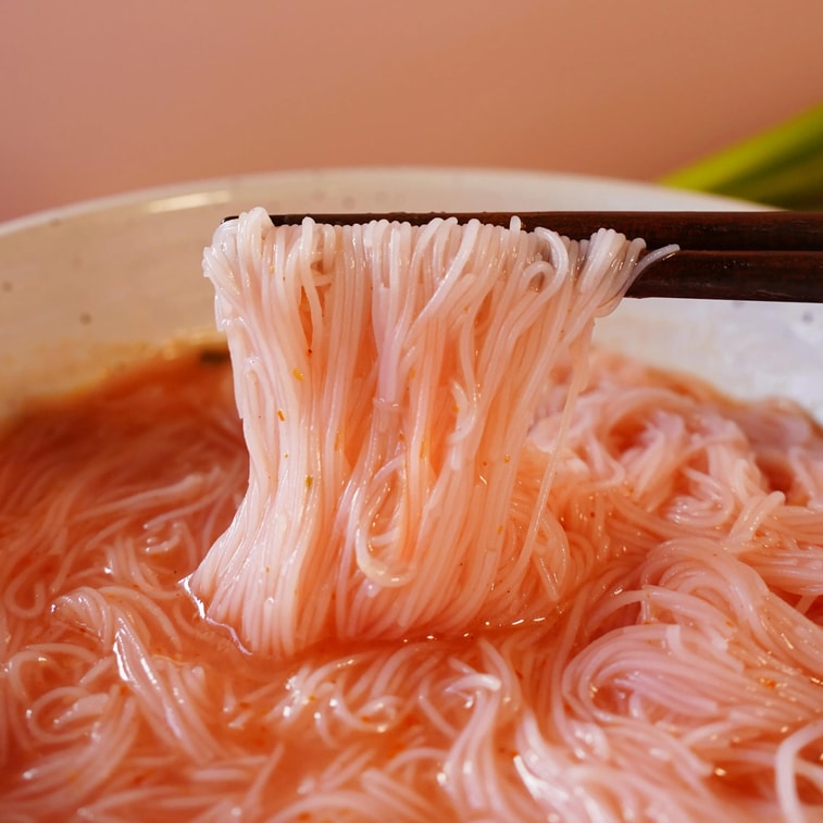즉석 쌀국수 - 태국식 즉석 국수, 옌타포 맛, 1.94온스(약 59g), 포장은 다를 수 있습니다. 3
