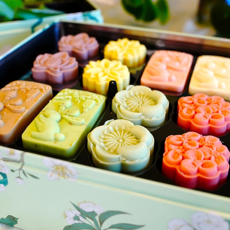 Dragon Boat Festival, Crystal Zongzi Pastry Gift Box, 15 Flavors 23pcs 31 oz【Osmanthus Grape+Mango+Chocolate Flavor】 3
