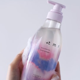 Silicone-Free Moist Shampoo Sweet Floral Scent Gentle Cleansing, 15.89 fl oz