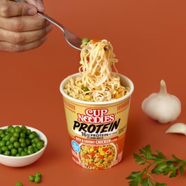 Cup Noodles Protein, Rich & Savory Chicken Flavor, 2.54 oz【16oz Protein With Bone Broth】