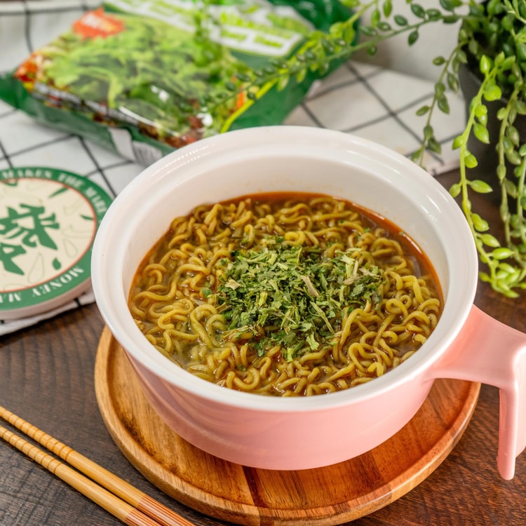 BAIXIANG Coriander Instant Noodles , Spicy Beef Flavor , 4.06 oz*5