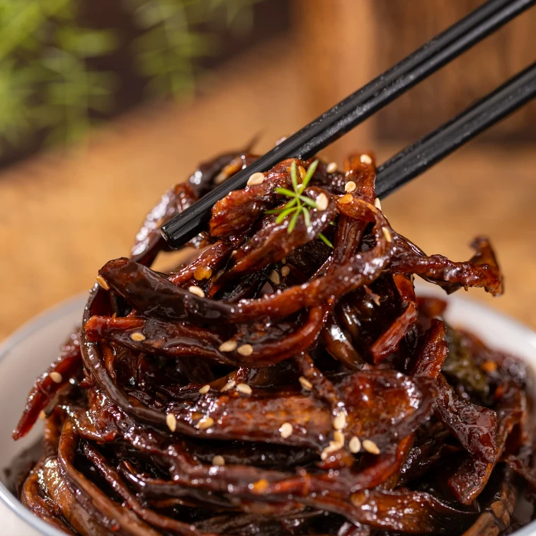 Sauced eggplant, dried chili, Yanbian Korean specialty flavor, traditional sauce, pickled vegetables, spicy lazy meal 100g*1 pack 5
