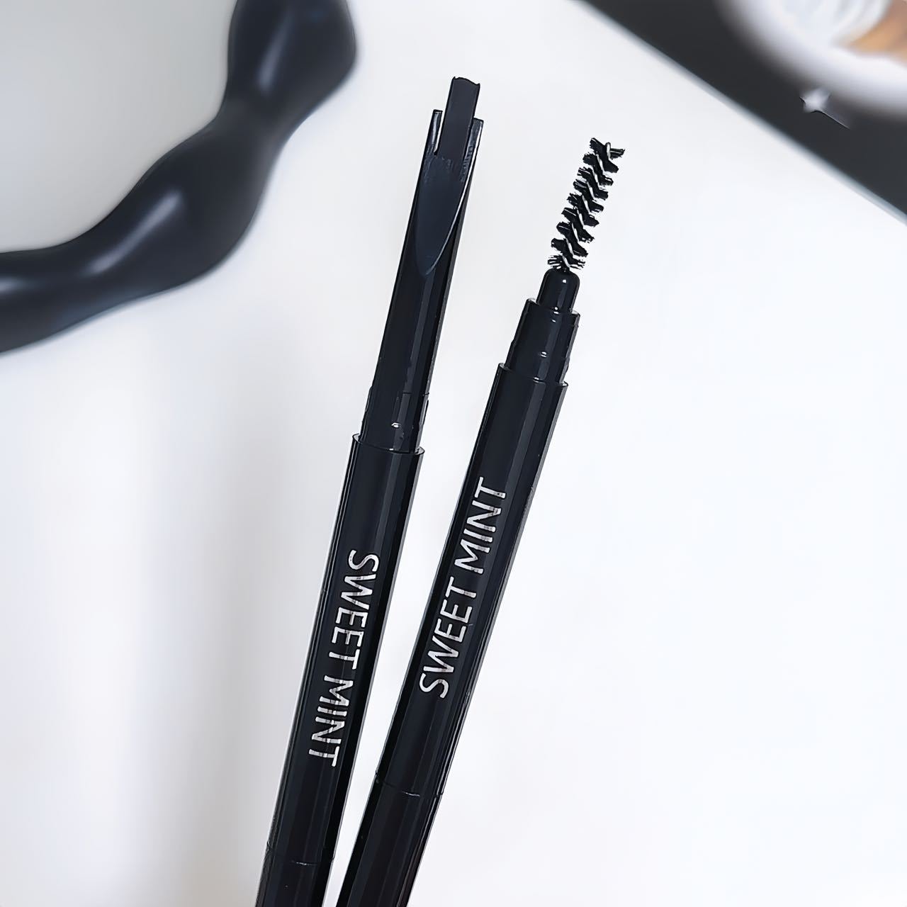 【中国直邮】 Sweet Mint 眉笔一支自然雾感顺滑初学者易上手自然根根分明学生平价