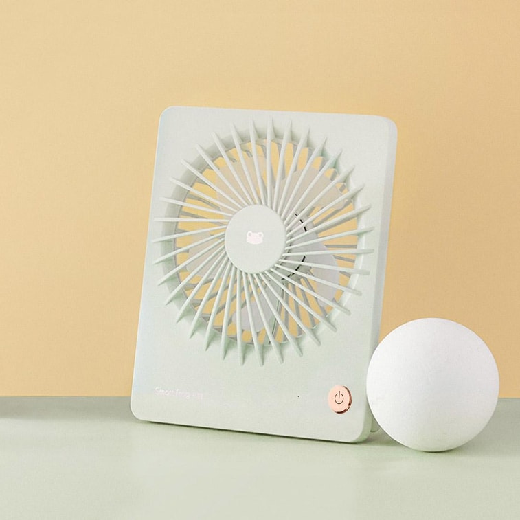【中国直邮】小米有品卡蛙桌面充电USB迷你风扇 充电款 奶油杏 4