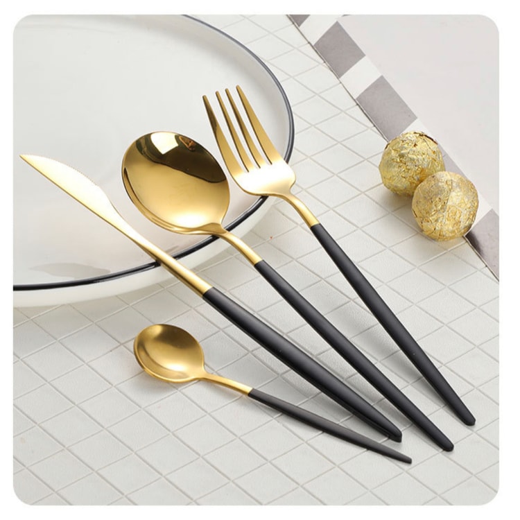 ポルトガル製ナイフ、フォーク、スプーンセット