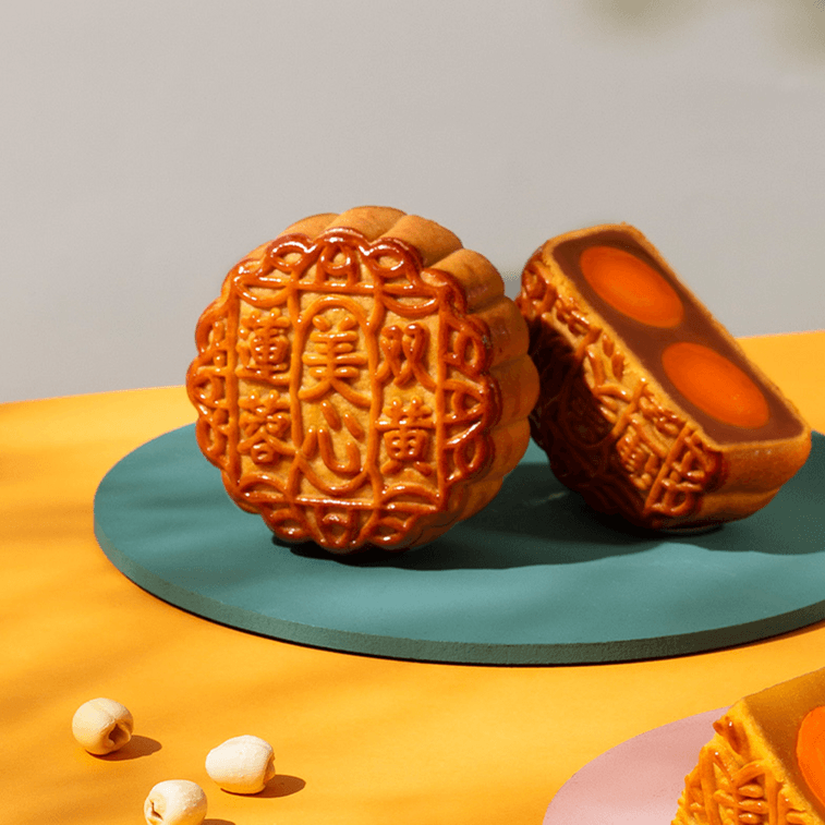 Hong Kong Lotus Seed Paste Mooncake Gift Box - Double Egg Yolks, 4 Pieces, 26.1oz 4