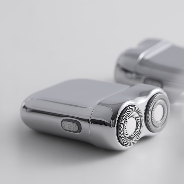 Premium Electric Shaver with Dual Floating Blades – Stainless Steel Body | Wet & Dry Use | Fast Charging | Waterproof & Easy to Clean 8