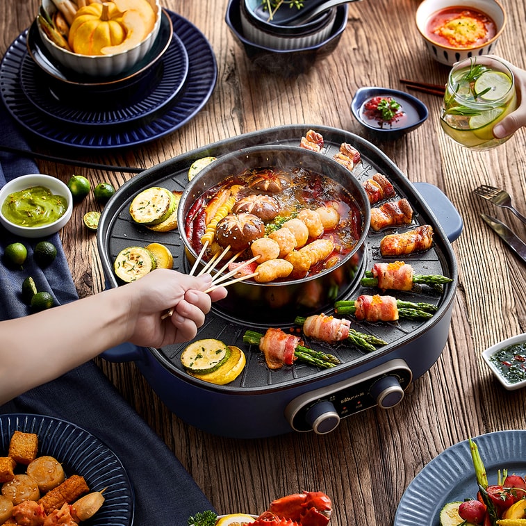 Portable 2 In 1 Smokeless Electric BBQ Pan Grill & Hot Pot with Dual Temp Control 4