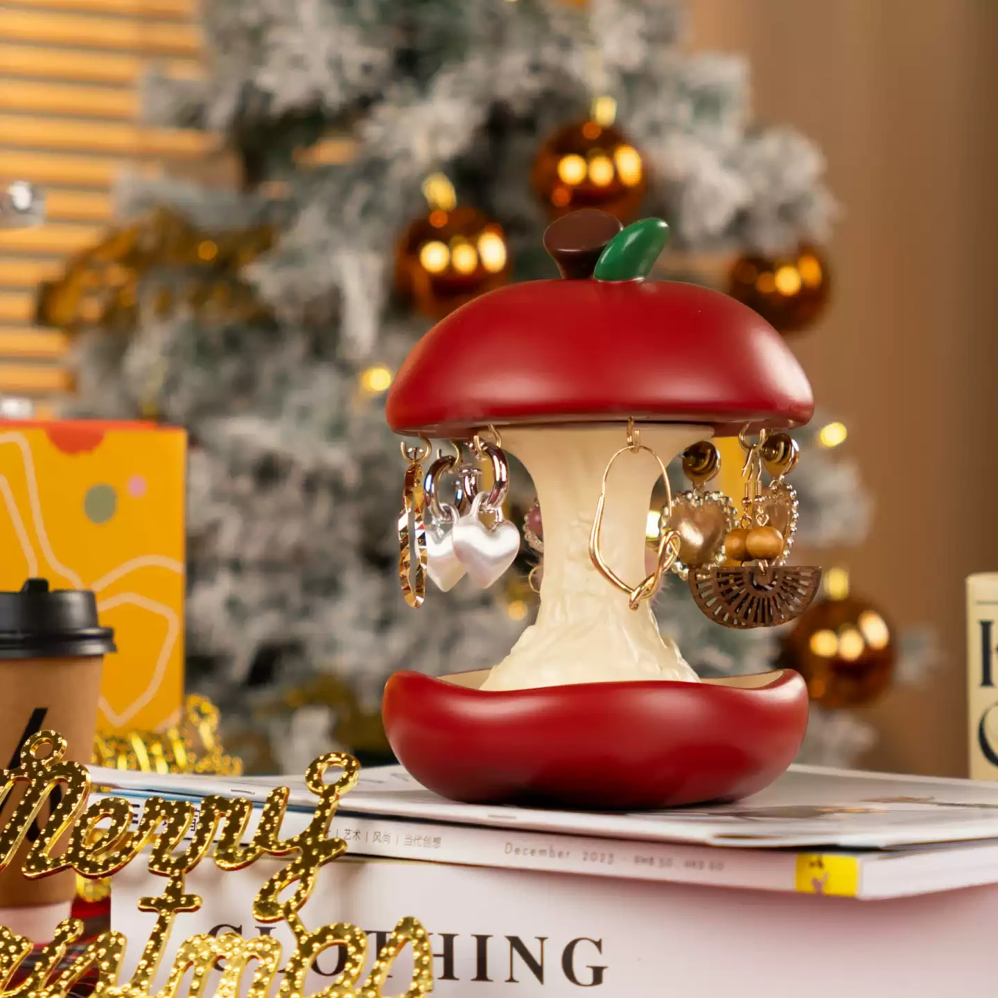 【中国直邮】 月亮巴士 可旋转苹果芯耳环耳钉珠宝首饰收纳台桌面摆件*1件