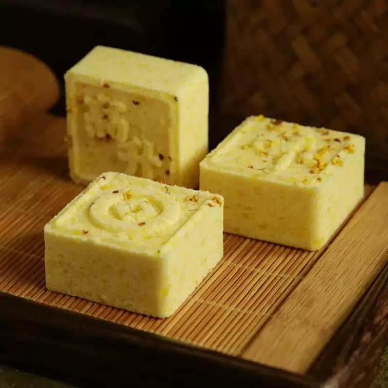 【中国直送】キンモクセイ＆ロンジン茶糕 268g 砂糖不使用 キンモクセイの甘みとロンジンの爽やかさ 茶花二味を一度に楽しめる 中秋の名月ケーキ 健康月餅ケーキお菓子 3
