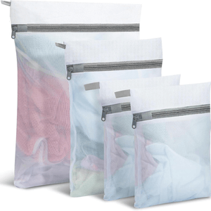 Mesh Laundry Bags for Delicates, 4Pcs Laundry Bags Mesh Wash Bags, Lingerie Bags for Washing Delicates, Laundry Bag for Delicates (1 Large, 1 Medium, 2 Small)