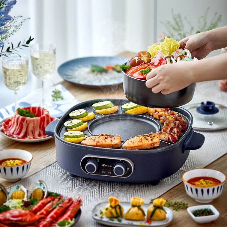 Portable 2 In 1 Smokeless Electric BBQ Pan Grill & Hot Pot with Dual Temp Control 3