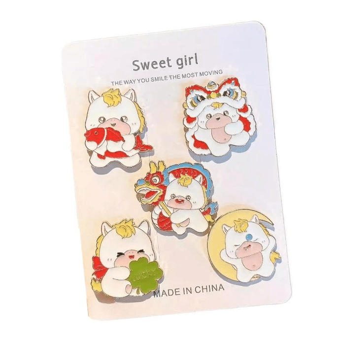 Decorative Metal Small Brooch Badge Accessory Horse Welcomes Good Luck 2.6*3.2cm*5 Pieces