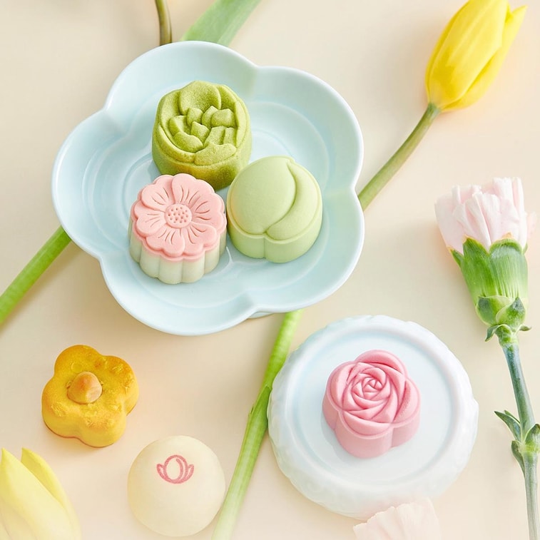 24 Solar Terms Assorted Flavors Mini Mooncake Gift Set 21.87 oz 24pc [Tea-Flavored Egg Yolk Lotus Seed Pastry] 5