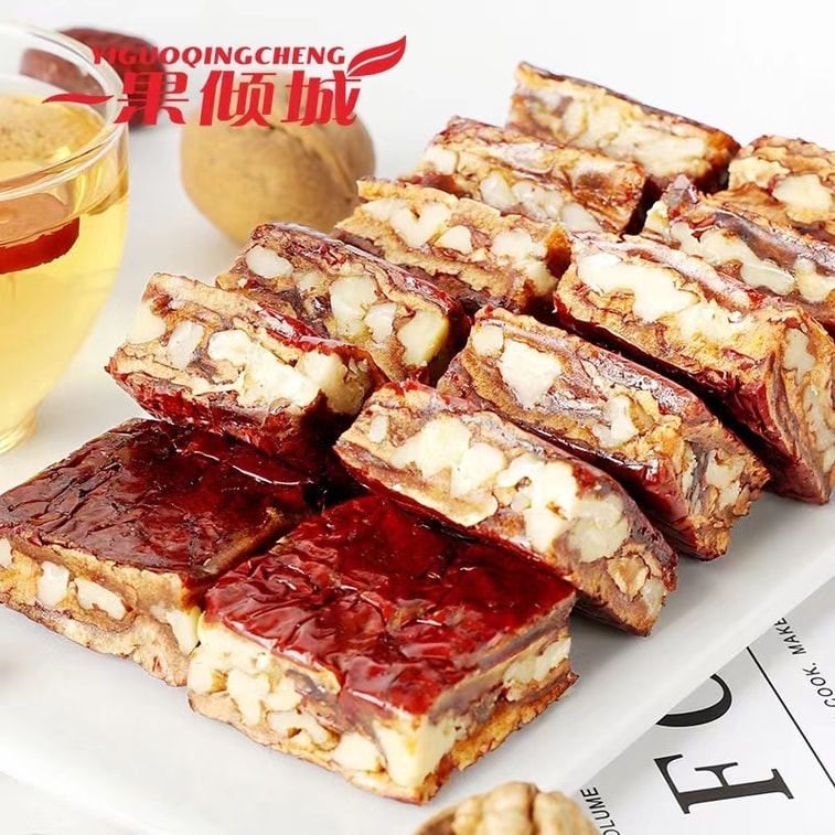 Jujube kernel pie Xinjiang jujube walnut brain supplement breakfast energy vacuum small package 228g 4