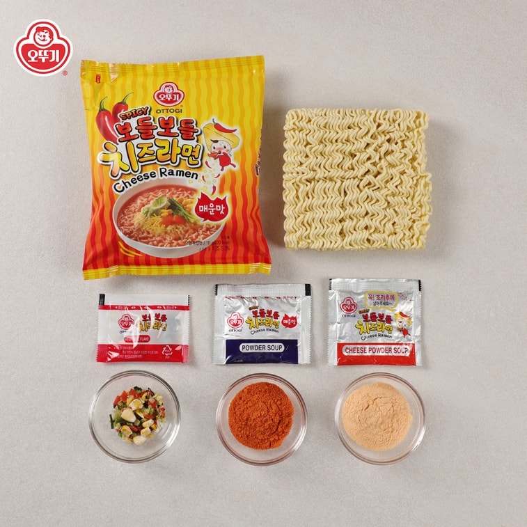 Cheese Ramen, Original Flavor, Golden Ramen, Mixed Noodles, Milk-flavored Instant Noodles Food - 111g*4 packs 7