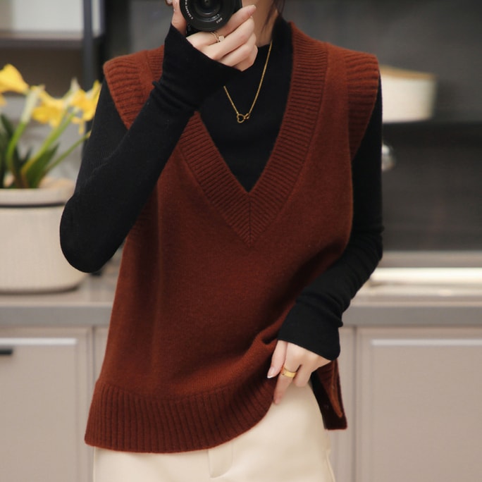 Korean version of V-neck loose sleeveless sweater knitted vest