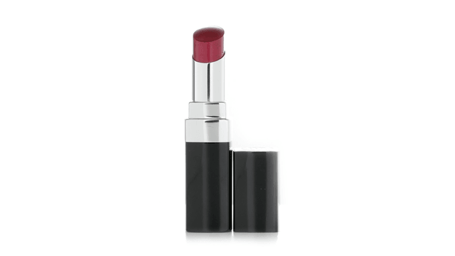 Chanel L'Indomptable (54) Rouge Allure Velvet Review & Swatches