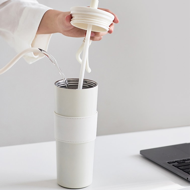 Jumbo straw insulated tumbler, large capacity, 316 stainless steel inner liner, polished silver + ceramic white, 680 ml. 10