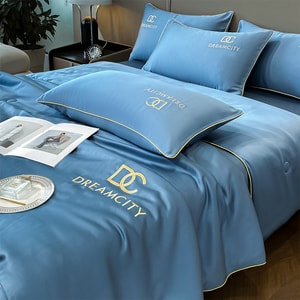 【中国直送】百易 洗えるテンセルサマーキルト アイスシルクサマーキルト エアコンキルト 洗濯機洗い可 180×220cm シングルサマーキルト シティベントレーブルー