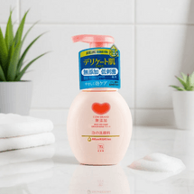 カウブランド無添加泡の洗顔料ポンプ付き200ml