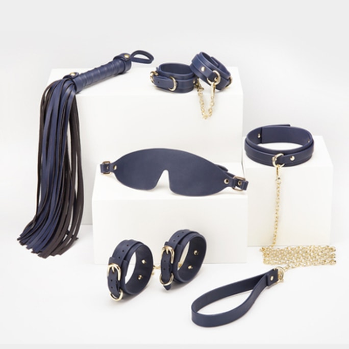 Light luxury collar handcuffs leather whip eye mask SM set