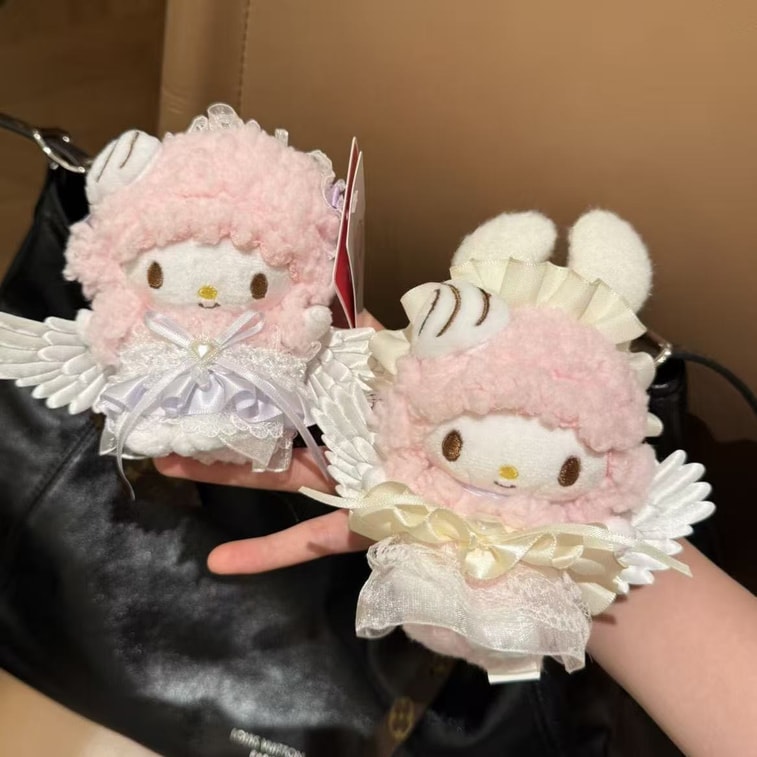 Super Cute Sanrio Piano Plush Keychain Charm – Adorable Lamb Bag Hanger, Sweet Plush Accessory, Perfect Valentine's Day & Birthday Gift. 3