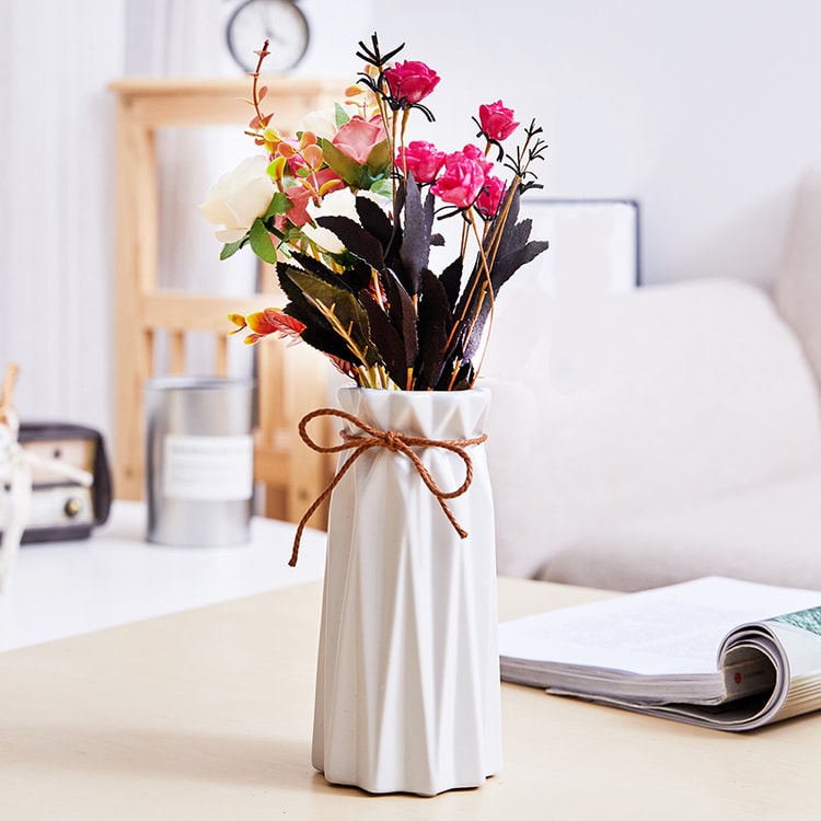 多美忆花瓶18cm陶瓷花瓶北欧田园艺术风格圆简约家居装饰现代摆设仿真花插花花瓶陶瓷摆件白色 亚米