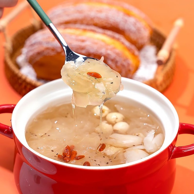 【中国直送】臨家埔子 缶詰大白キクラゲスープ 200g×1缶 氷砂糖、蓮の実、ユリの根、チアシード入り そのまま食べられる白キクラゲスープ 5