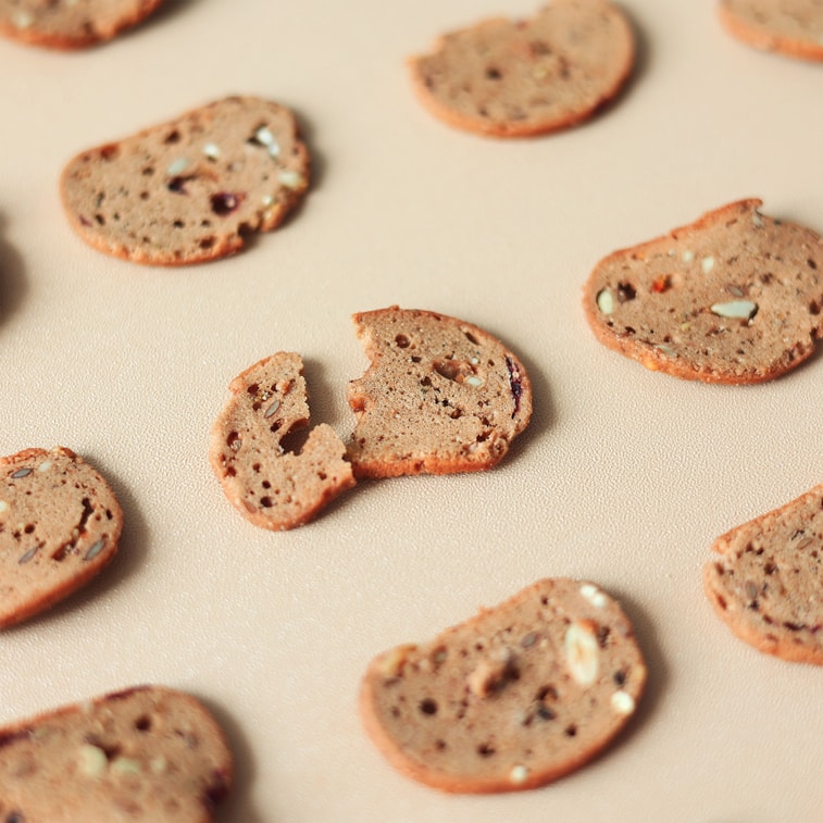 한국 나인데이즈 브랜드 베이글 크리스프 [혼합곡물&견과류맛] 50g 3