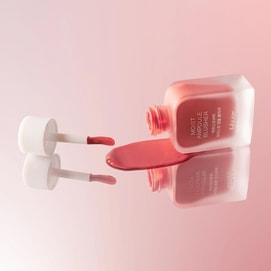 Moist Ampoule Blusher, 0.33 fl.oz. #06 Cherry Blossom