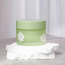 アイスクリーム シルキースムース ボディスクラブ エクスフォリエーター ガーデンジャスミン 8.81オンス（バージョンによってパッケージが異なる場合があります）