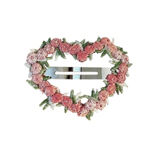 2026 New Bohemian Style 🌸  Pink flower hair clip with explosive sweetness! Love forehead clip+side bangs, a romantic trick for girls with broken hair 💖  1 piece