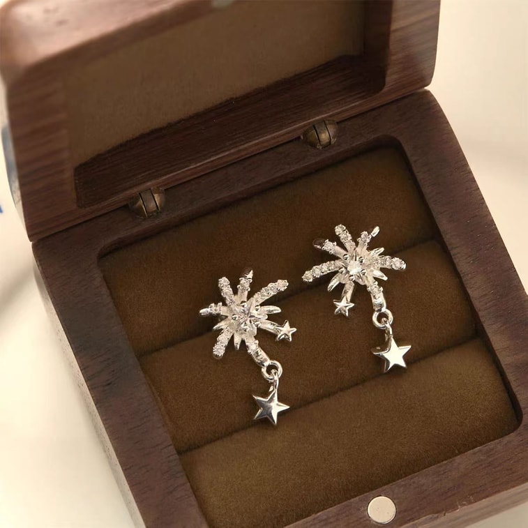 Snowflake Zircon Star Sparkling Diamond Earrings 1 Pair Zircon Sparkling Diamond [Comes with Facny Jasmine High end Pulling Suspension Jewelry Box] 3