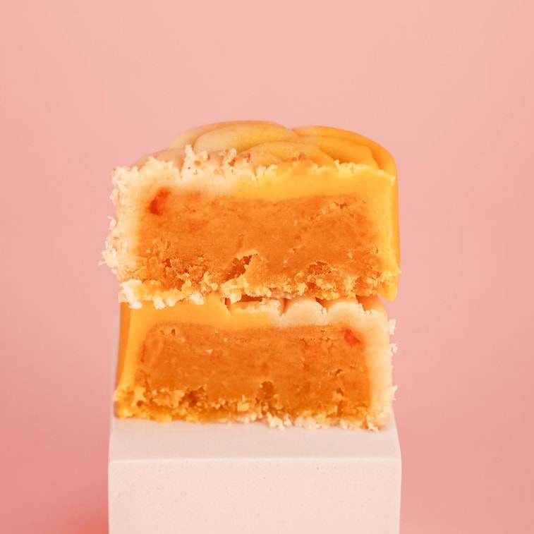 Lily Four Seasons Mooncake Gift Box,4 Flavor 4 Pieces 16.93 oz 【Mango Sago, Coconut Yam, Peach Oolong, Earl Grey】 3