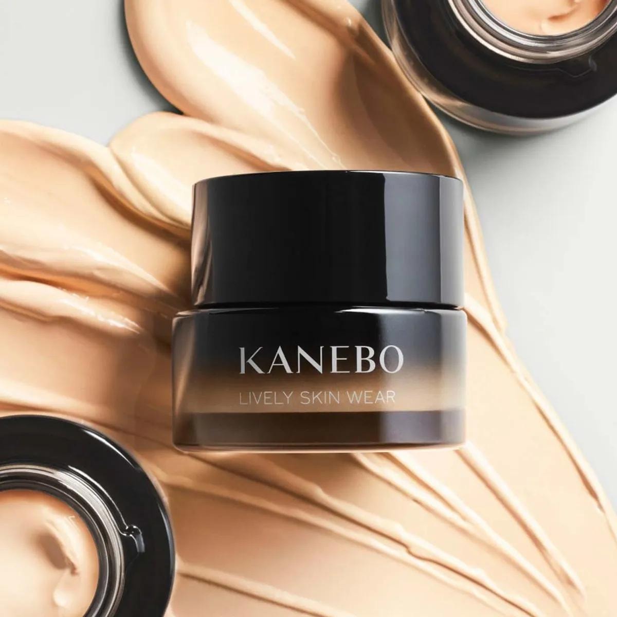KANEBO Lively Skin Wear II Foundation, SPF4 PA+, 1.06 oz. #110