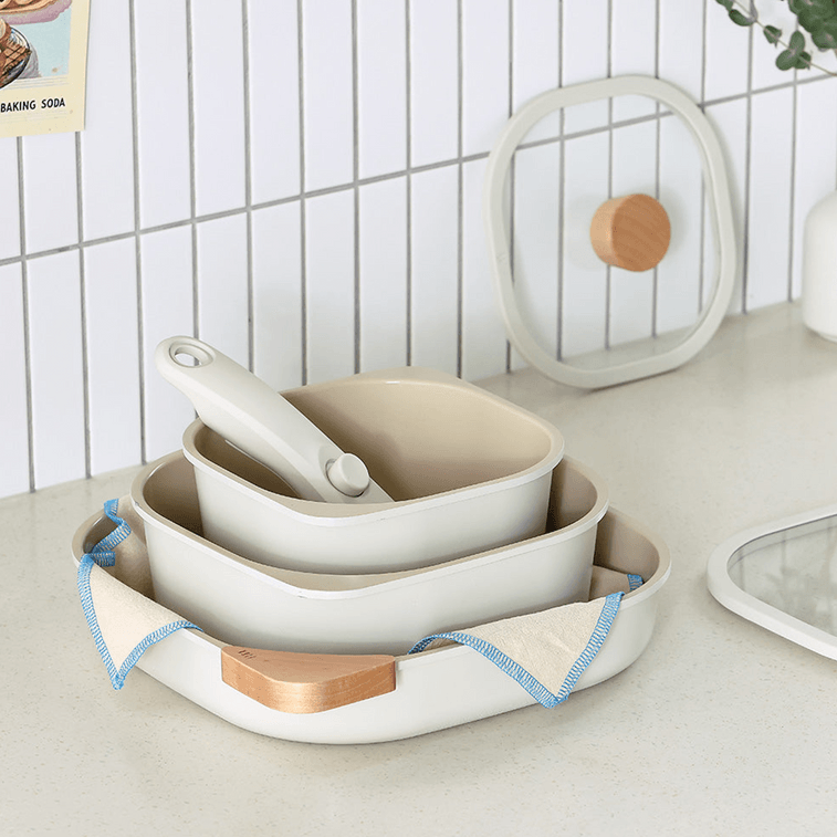 FIKA Objet comfort Reserve 다이캐스팅 알루미늄 조리도구 7개 세트 실리콘 뚜껑 포함 - 아이보리(T-코팅, 콜드 스프레이 유도형) 5