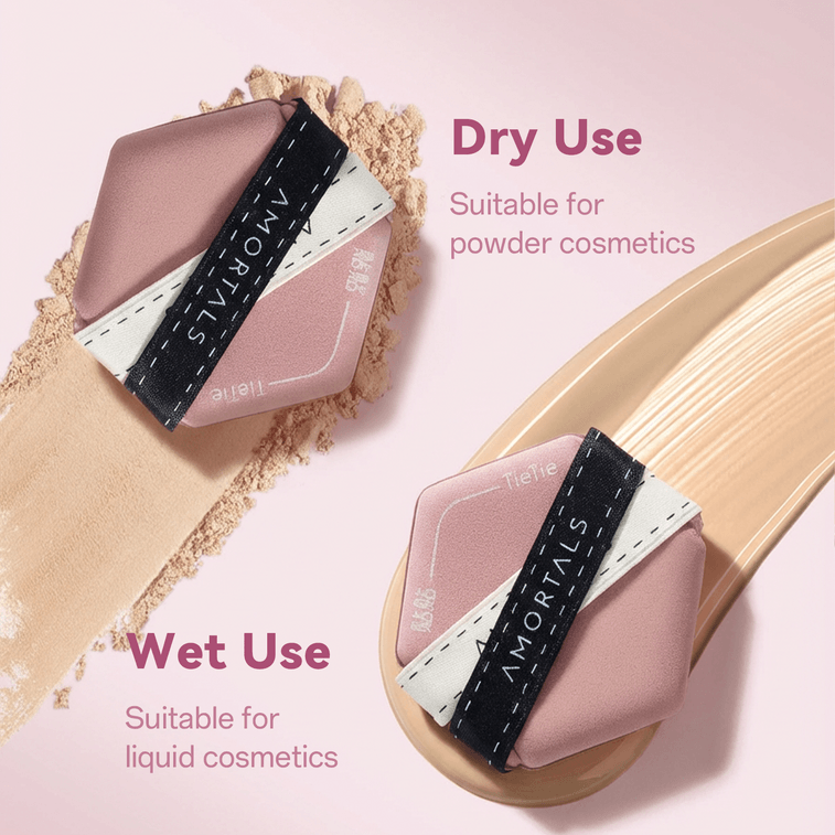 에르무타오의 새로운 봄 컬렉션 파우더 퍼프는 양면 디자인으로 제작되어 도톰하고 고급스러운 감촉을 선사하며, 더욱 빠르고 편안한 메이크업을 완성해줍니다. 육각형 퍼프 2개와 물방울 모양 퍼프 1개로 구성되어 있습니다. 5