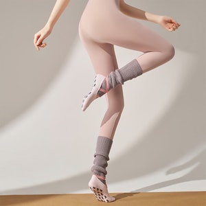 New Versatile Trendy Anti Slip Sweat Absorbing Breathable Yoga Socks 1 Pair Soft Mist Pink Brown F