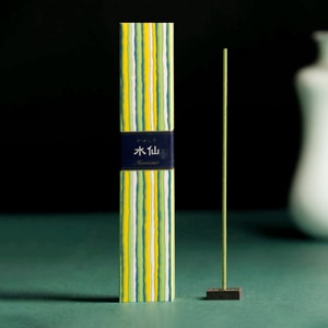 Kayuragi Stick Incense 40 Sticks With Incense Stand #Narcissus