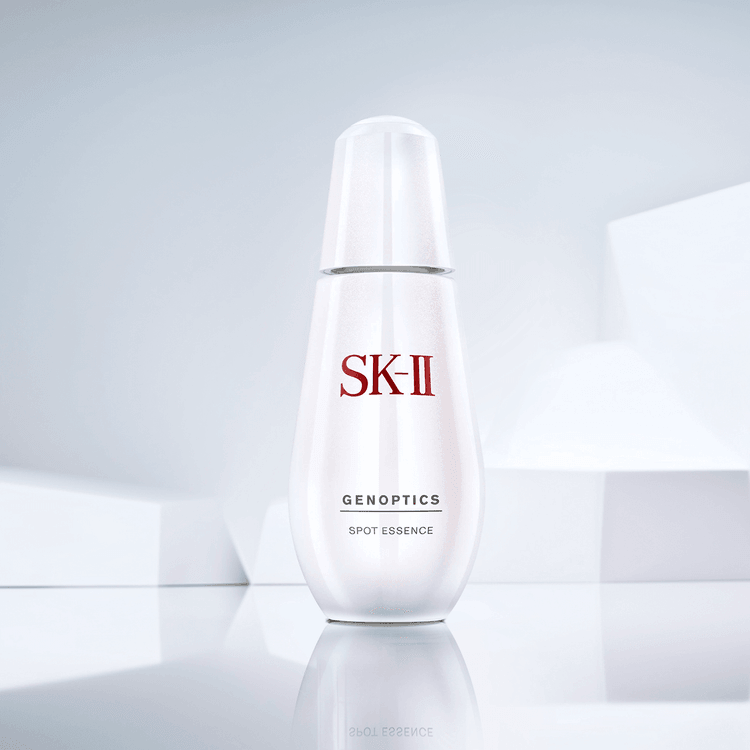 SK-II GENOPTICS SPOT ESSENCE 75ml SK-II Genoptics Spot Essence