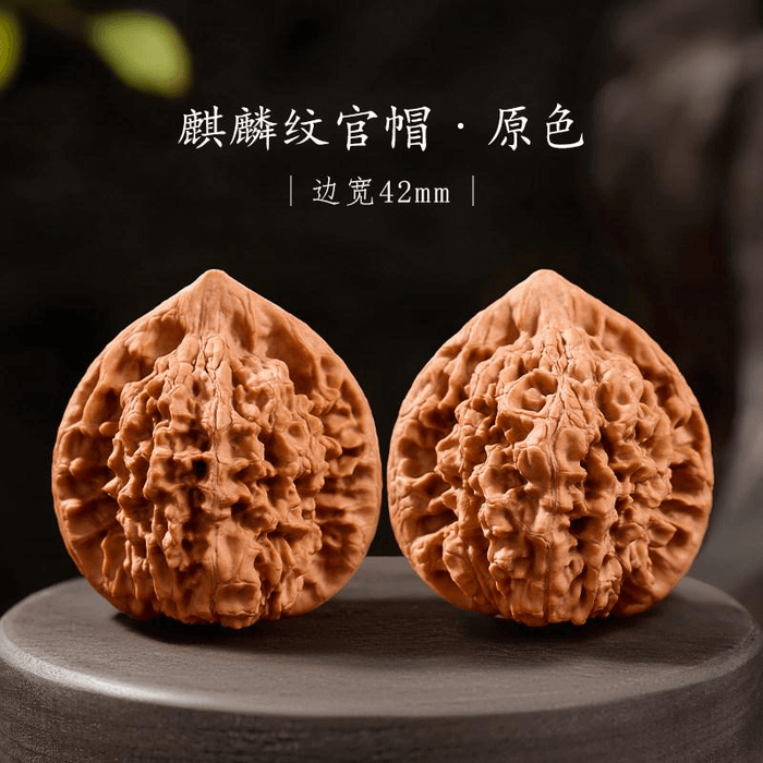 【高品質】文玩核桃 老樹赤皮山地 麒麟紋官帽 42mm 中国直邮】 故宫文创庆祥泰文玩核桃盘玩精品手盘物件麒麟纹官帽原色