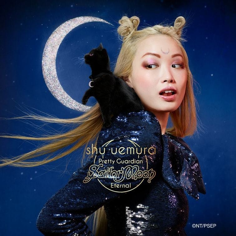 【日本直送】シュウ ウエムラ セーラームーン クリスマス限定ファンデーションブラシ【最新モデル登場】 3