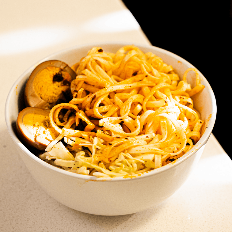 台湾風ウームー山東風ラーメン、中幅麺、4ポンド - クイッククック、芳香ハーブ風味 4