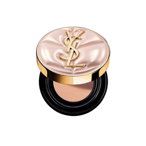 [홍콩 직배송] 이브생로랑 한정판 레더 클라우드 파우더 쿠션 #B10 12g (일본) - 소프트 포커스, 커버력, 자연스러운 피부 표현, 휴대하기 편리한 고급 디자인