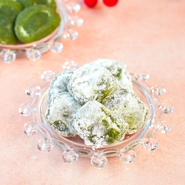 Matcha Chocolate Mochi Daifuku - Green Tea Sweet Rice Cakes, 8.25oz